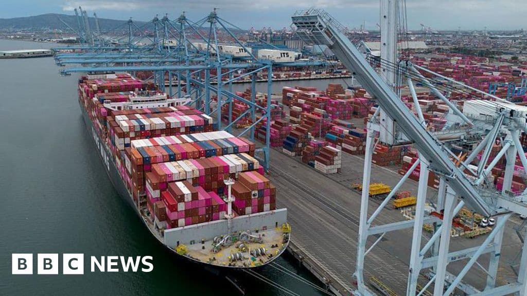 Tariffs: US and China set to meet for trade talks in London - BBC